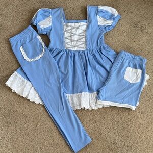 Bella and Omi Cinderella Themed Set 4
